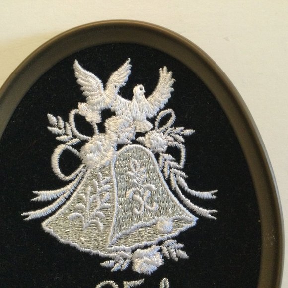 Ecstacy giftware hand crafted in Canada 25th anniversary embroidery oval - Picture 2 of 4